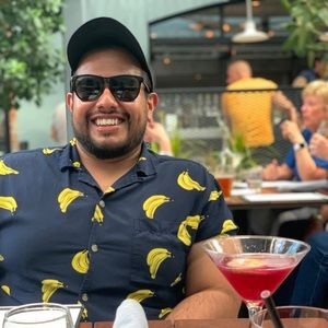 Meet your Posher, Elvis